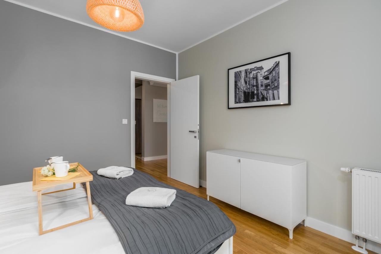 Apartament Black & White Mostowa By Renters Poznań Dış mekan fotoğraf